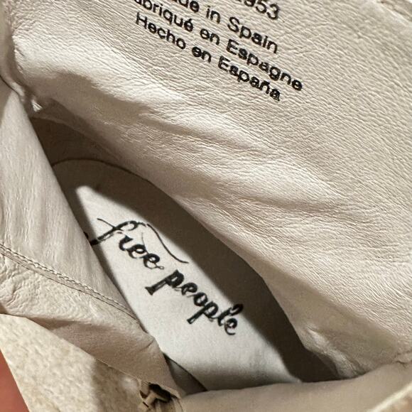 NEW Free People Ruby Platform Ankle Boots in Bone Size 39.5 EU - Picture 11 of 12